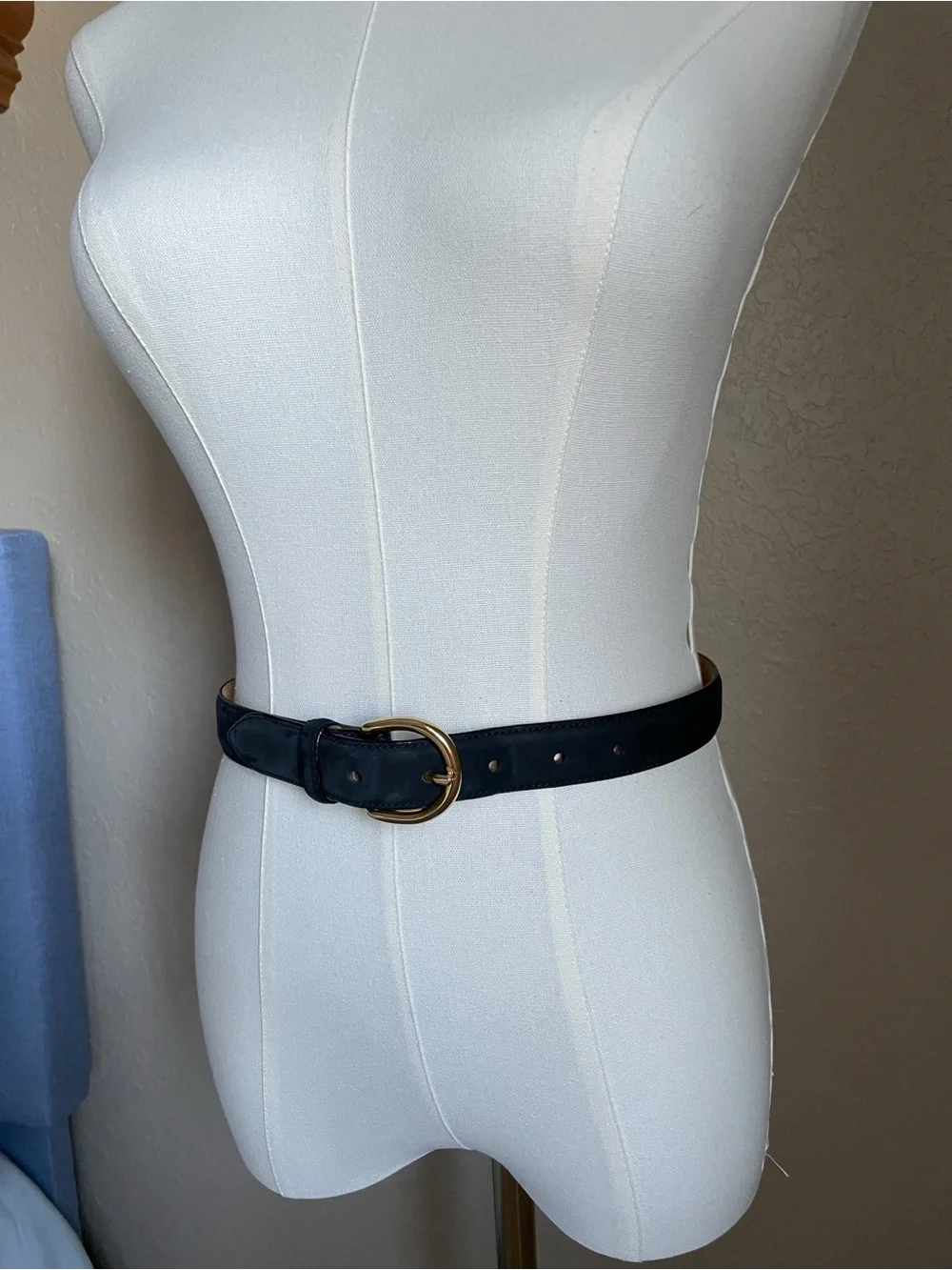 Brooks Brothers Navy Suede Gold Tone Horseshoe Buckle Leather Belt Size S Butter